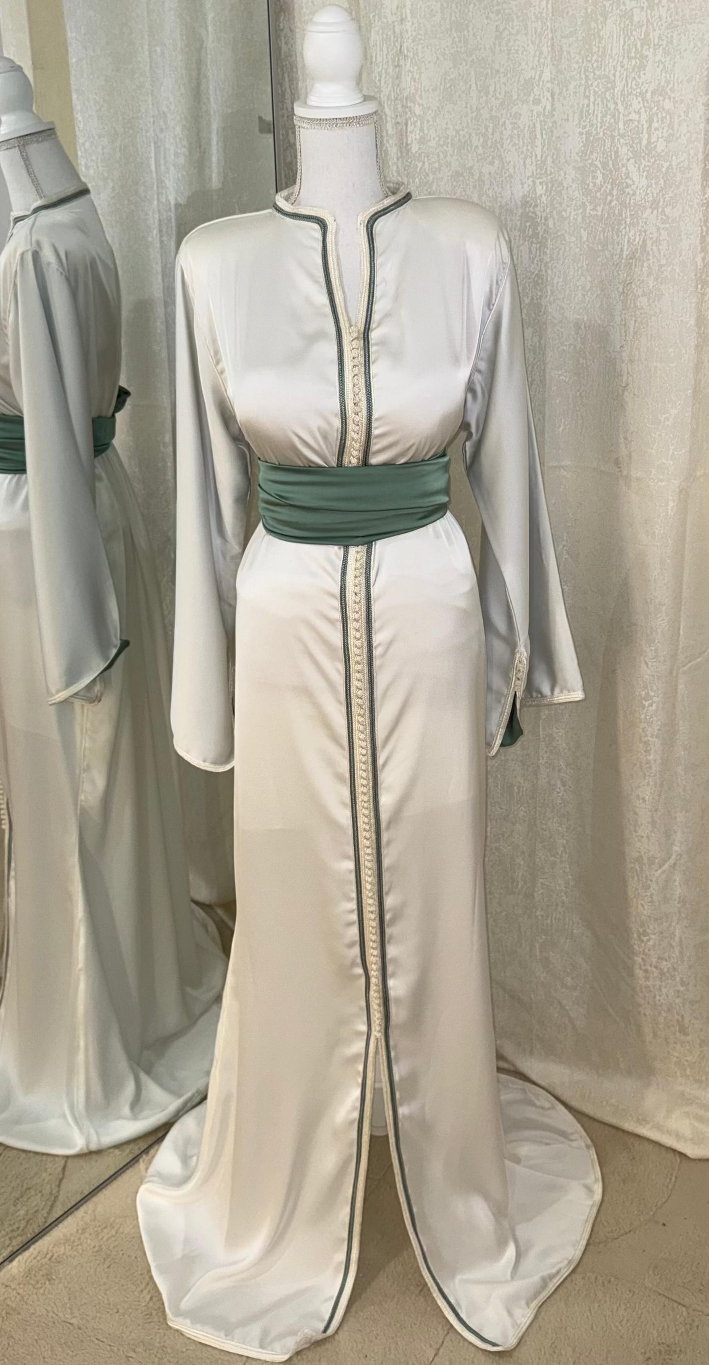 Caftan Satin Loc